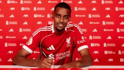 FIFA: Mercado de Transferências Internacionais Atinge US$ 13 Bilhões em 2025!