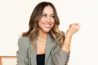 Jaclyn Johnson: Da Recompra Estratégica à Reinvestimento em Venture Capital