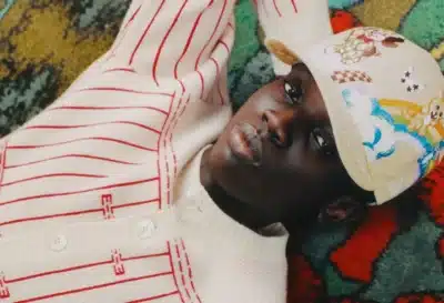 KENZO e New Era lançam coleção exclusiva de bonés com NIGO em Paris