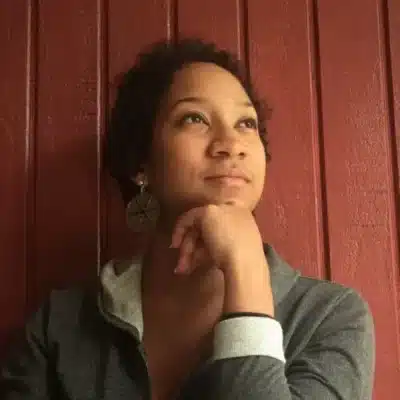 Kari Cobham: AVC, Liderança e Transformação em Jornalismo e Mídias Sociais