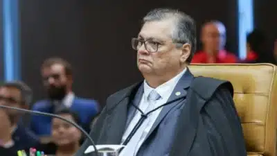 STF mantém renovação automática da CNH e cria instrutores autônomos