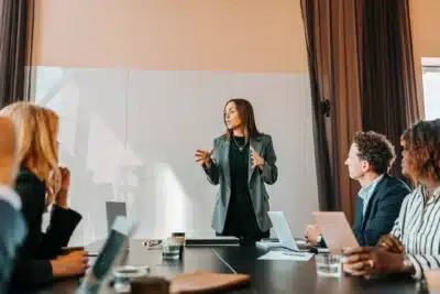 “The Good Doctor” inspira liderança coerente: um exemplo de ética no trabalho