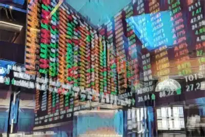 Ibovespa quebra recorde histórico, dispara e supera NY em valorização