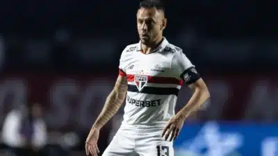 Rafinha Retorna ao São Paulo: Novo Cargo e Reestruturação na Diretoria