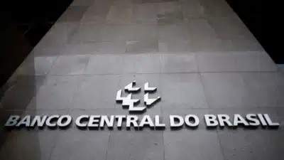 Banco Central decreta liquidação da Reag Trust e CBSF em operação complexa