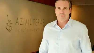 Grupo Azimut Adquire Maioria da Unifinance, Expandindo Presença no Mercado Institucional