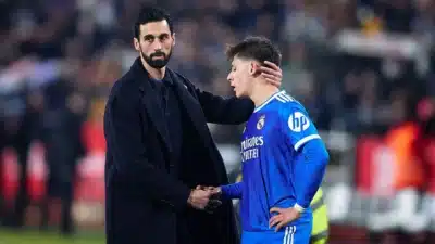 Real Madrid Busca Novo Treinador Após Eliminação na Copa do Rei | Arbeloa no Comando Interino