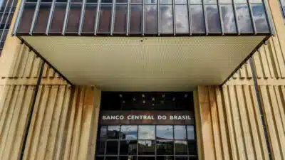 Banco Central revisa projeções de inflação para 2026 e meta de 3&percnt;