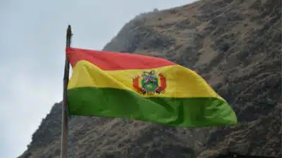 EUA pressionam Bolívia a combater atuação iraniana na América Latina