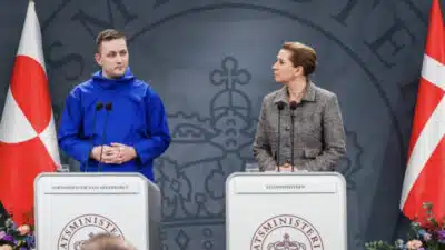 Groenlândia escolhe Dinamarca em crise geopolítica com EUA e Rússia