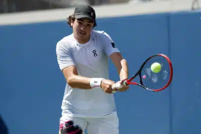 Gustavo Fonseca é eliminado no Aberto da Austrália e perde para Spizzirri