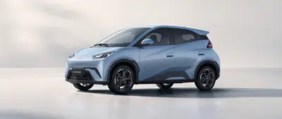 BYD lança programa de vantagens com descontos para taxistas e empresas no Brasil