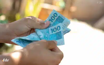 Paraná oficializa novo salário mínimo regional de R$ 2.407,90 para 2026