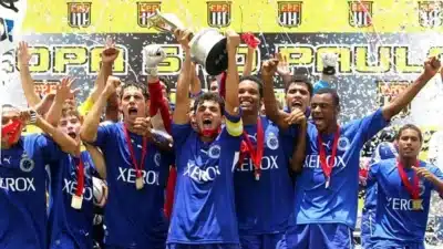 Cruzeiro e São Paulo empatam na final da Copinha de 2007: Rafael, Maicon e Bruno César brilham!