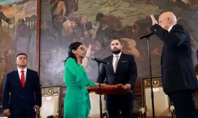 Delcy Rodríguez assume presidência interina na Venezuela após crise política