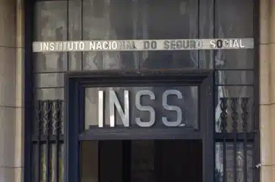 Aposentados e Pensionistas do INSS: Prazo Final para Contestar Descontos em Benefícios