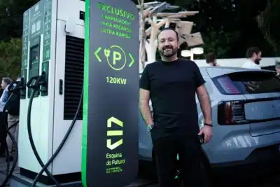 Grupo Farroupilha lança eletroposto de alta potência em Porto Alegre