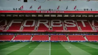 Arsenal x Nottingham Forest: Jogo Decisivo na Premier League em 2026