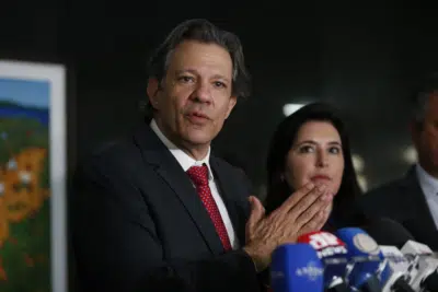 PT em Busca Frenética de Candidato a Prefeito em São Paulo: Haddad e Tebet no Radar!