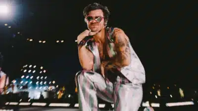 Harry Styles lança álbum “Kiss All the Time. Disco, Occasionally”