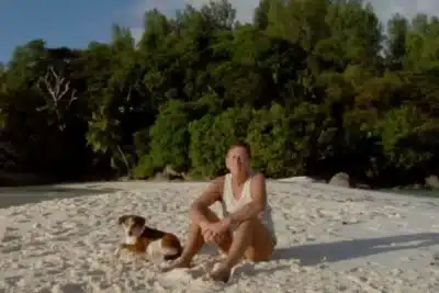 Brendon Grimshaw restaura Île Moyenne: Legado de conservação na ilha das Seicheles