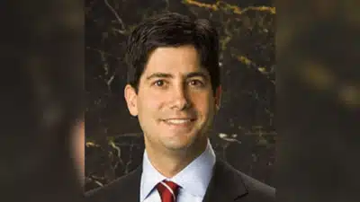 Trump anuncia Kevin Warsh como presidente do Federal Reserve em decisão surpresa