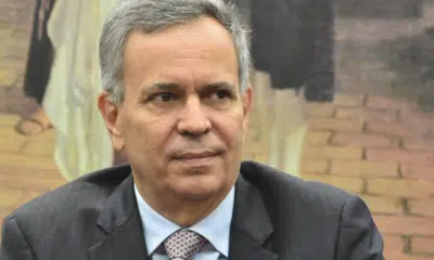 Deputado Félix Mendonça Jr. é Alvo de Operação Overclean da PF