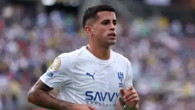 João Cancelo Retorna ao Barcelona em Empréstimo do Al-Hilal