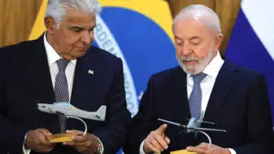 Lula visita Panamá para fortalecer acordos econômicos e comerciais com o Mercosul