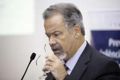 Raul Jungmann, ex-presidente do Ibram, morre aos 73 anos em Brasília