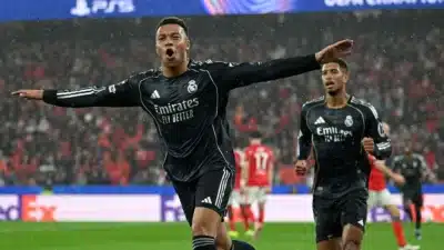 Mbappé Quebra Recorde Histórico na Champions League com Mbappé