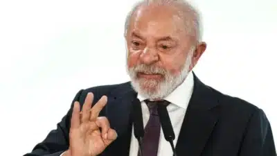 Lula critica atuação EUA na Venezuela e defende soberania venezuelana