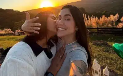 Yasmin Santos e Maria Venture flagradas juntas em Orlando após término polêmico