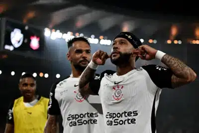 Corinthians e Memphis Depay: negociações avançam com otimismo para renovação!