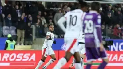 Milan Empata em Casa Contra a Fiorentina com Golaço de Nkunku!