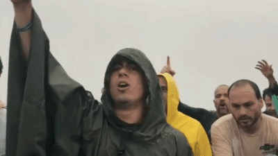 Deputado Nikolas Ferreira usa colete à prova de balas em caminhada