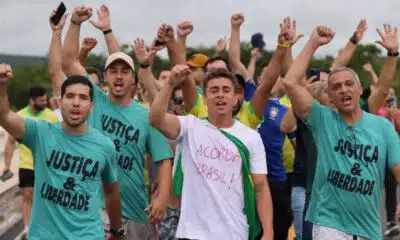 Nikolas Ferreira lidera “Caminhada pela Liberdade” em Brasília com segurança reforçada