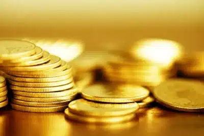 Ouro Sobe a Novos Recordes e Prata Acompanha a Tendência no Mercado