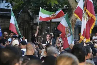 Brasil mantém contato com Irã em meio a protestos e tensões internacionais
