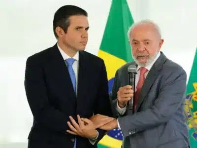 Lula e Motta tensionam debate sobre PL Antifacção e PEC da Segurança