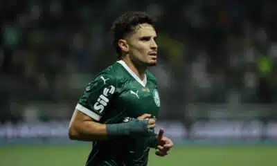 Raphael Veiga se despede do Palmeiras e embarca para novo desafio no México!