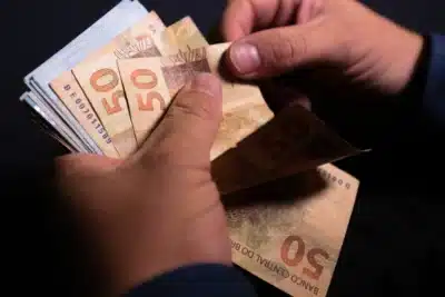 Febraban Projeta Crescimento de 8,2&percnt; no Crédito com Expectativas Positivas