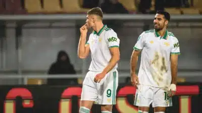 Roma vence Lecce por 2 a 0 na Serie A e encerra sequência de derrotas