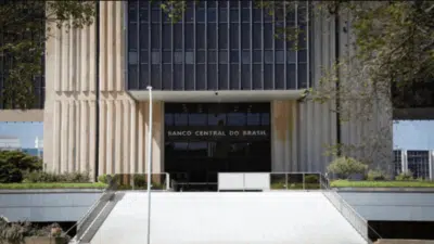 Sindicato dos Bancários alerta: PEC ameaça autonomia e regime do BC