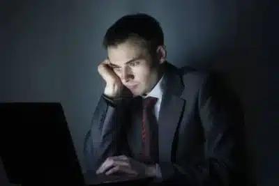 Laura Modi revela ritual de autoavaliação para líderes e jovens profissionais