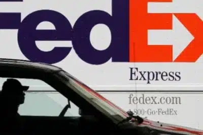 FedEx encerra operação doméstica no Brasil e muda foco para serviços internacionais