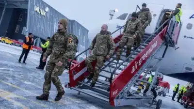 Dinamarca Aumenta Militarmente Presença na Groenlândia com Preocupações EUA