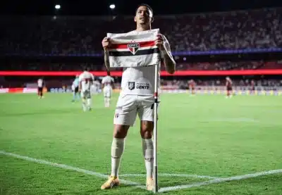Chapecoense Goleia Santos e São Paulo Vence Flamengo na Rodada Inicial do CB 2026