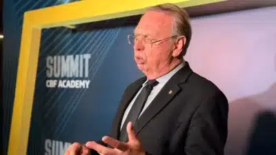 Corinthians Liberta Sanção: Pagamento a Rojas e Inscrição de Jogadores Improvável