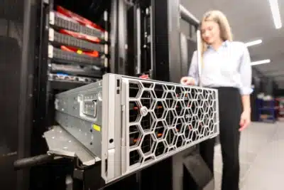 Dell lança servidor nacional para IA com AMD e reduz custos de empresas